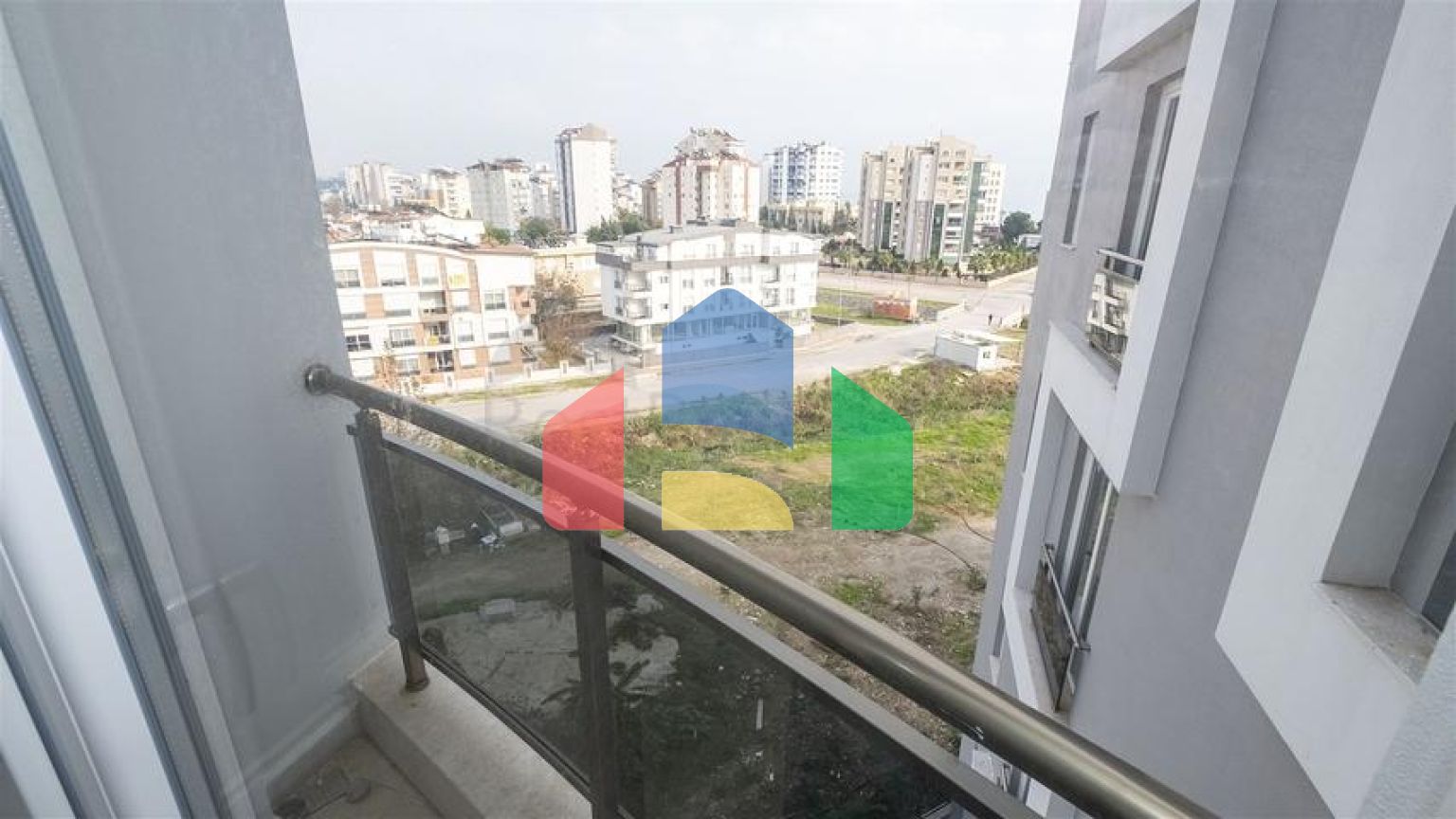 Квартири в пішій доступності до моря в Анталії