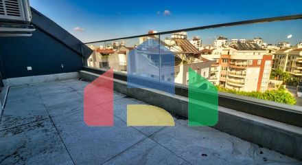 Квартира планування 4 + 1 в мікрорайоні Унджали - Анталія