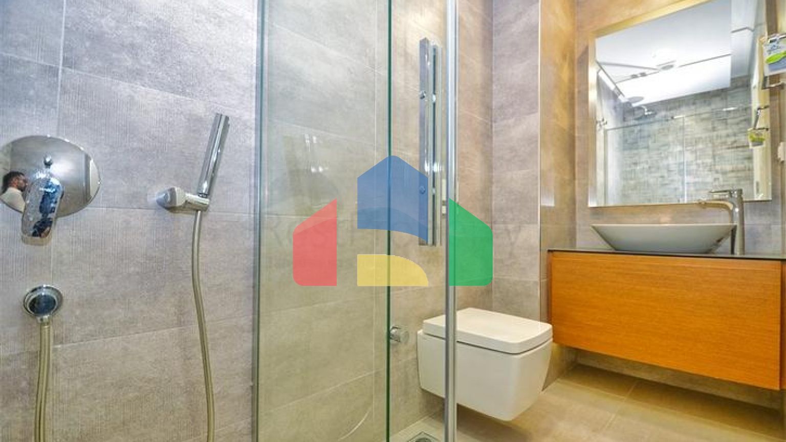 Квартира планування 4 + 1 в мікрорайоні Унджали - Анталія