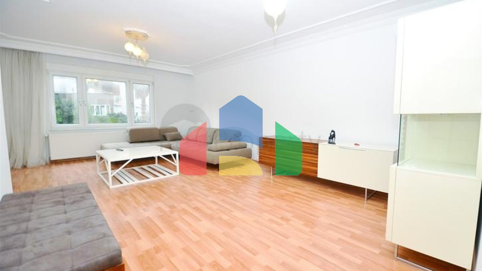 Квартира планування 3 + 1 в мікрорайоні Лиман - Анталія