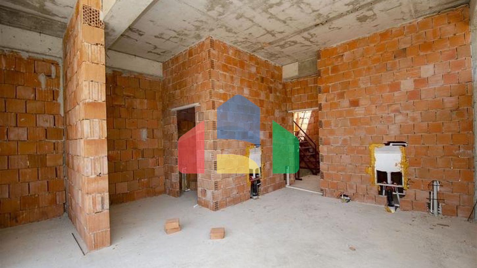 Розкішні вілли 6 + 1 в межах міста Анталії