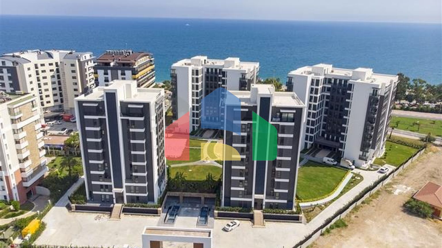 Уникальный проект на первой береговой линии в Анталии