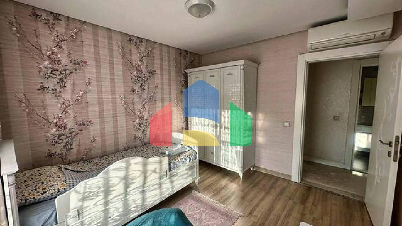 Квартира планування 6 + 1 дуплекс в мікрорайоні Моллаюсуф-Анталія