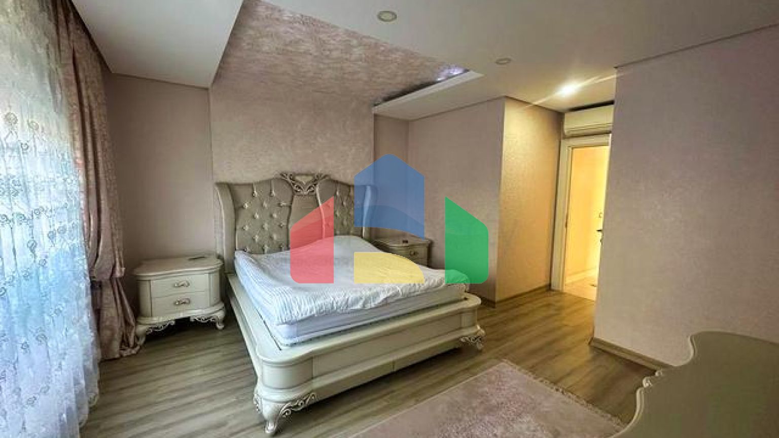 Квартира планування 6 + 1 дуплекс в мікрорайоні Моллаюсуф-Анталія