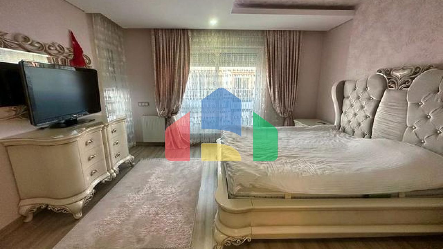 Квартира планування 6 + 1 дуплекс в мікрорайоні Моллаюсуф-Анталія