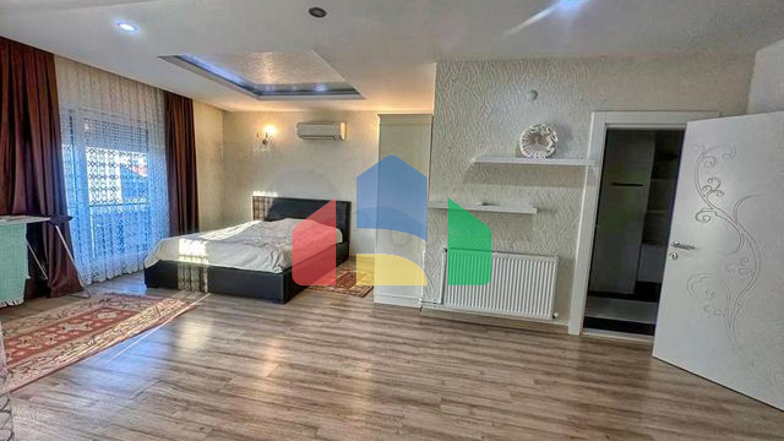 Квартира планування 6 + 1 дуплекс в мікрорайоні Моллаюсуф-Анталія