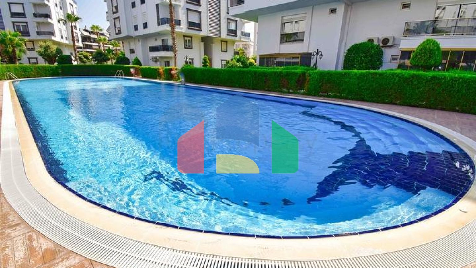 Квартира планування 6 + 1 дуплекс в мікрорайоні Моллаюсуф-Анталія