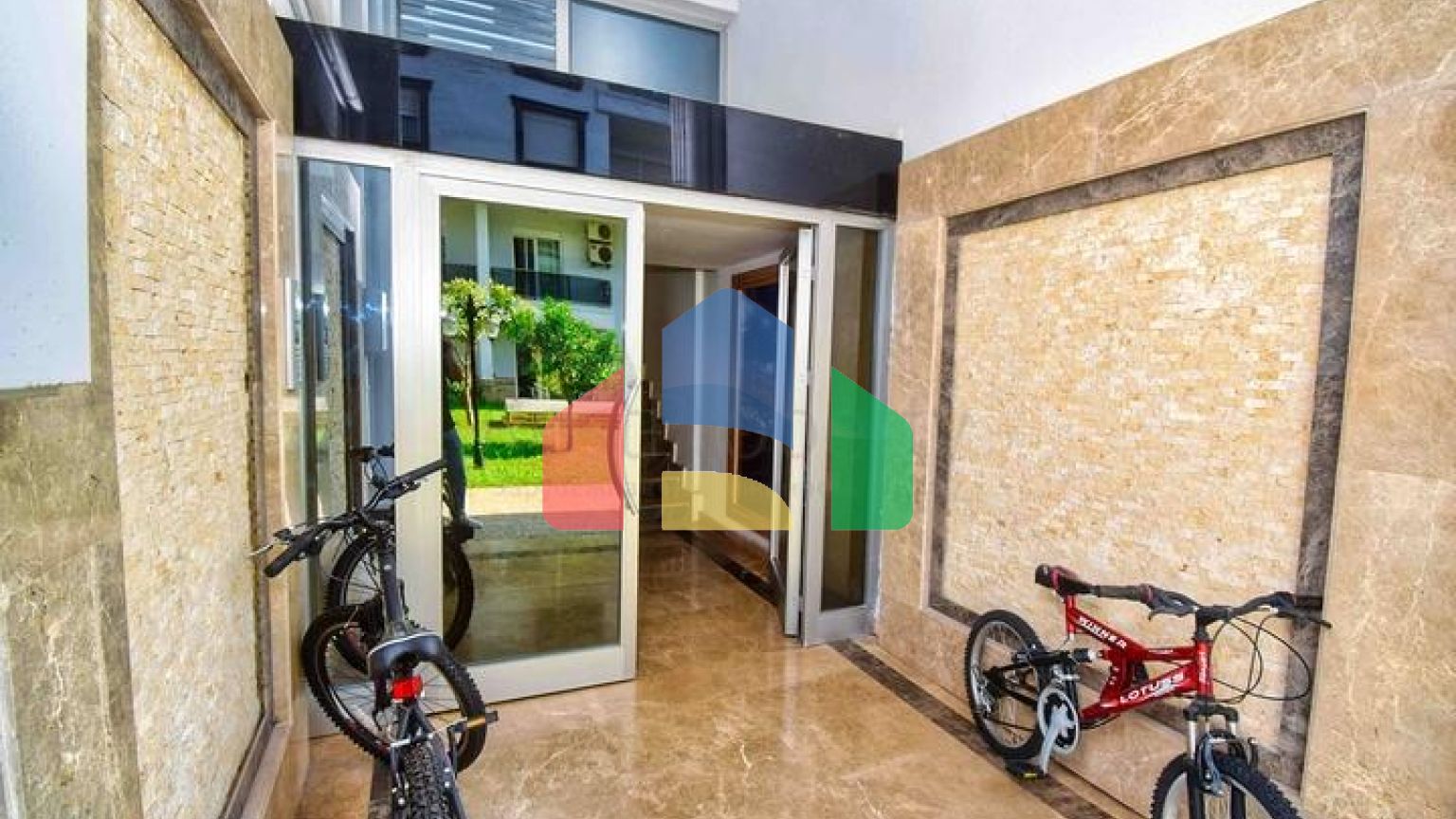 Квартира планування 6 + 1 дуплекс в мікрорайоні Моллаюсуф-Анталія