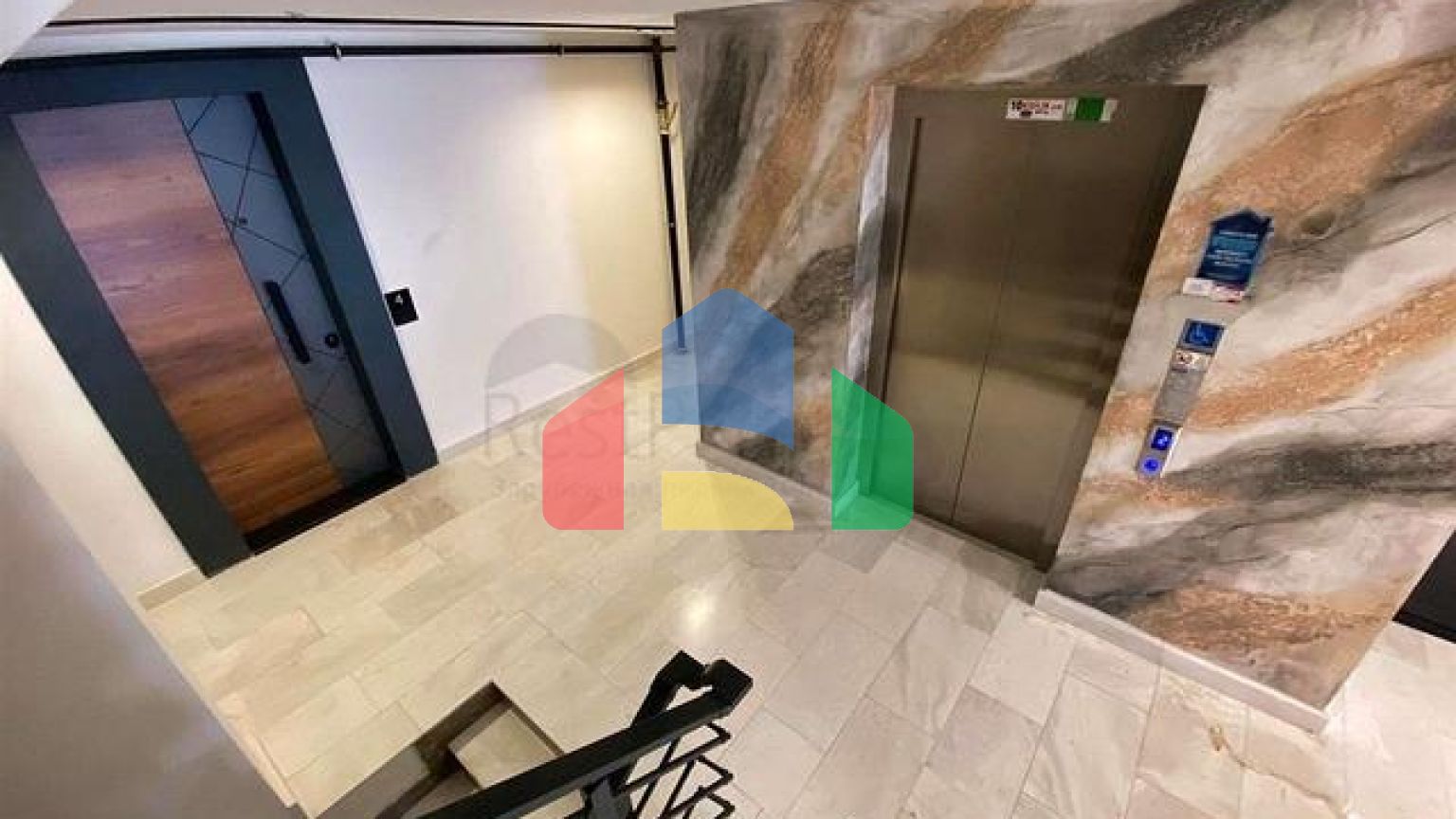 Квартира планування 1 + 1 в мікрорайоні Сарису - Анталія