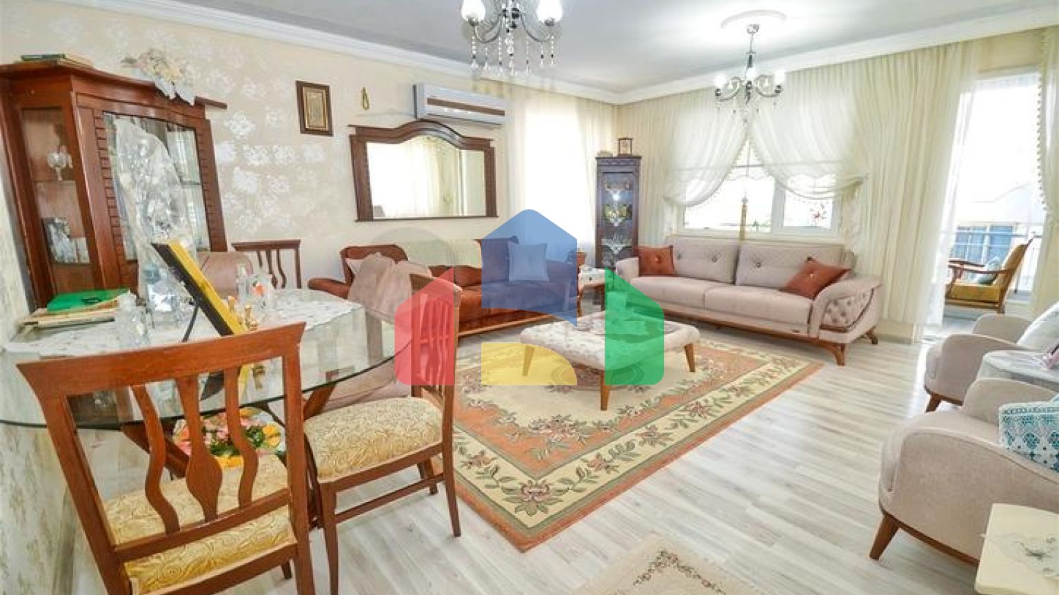 Квартира планування 3 + 1 в мікрорайоні Торос - Анталія