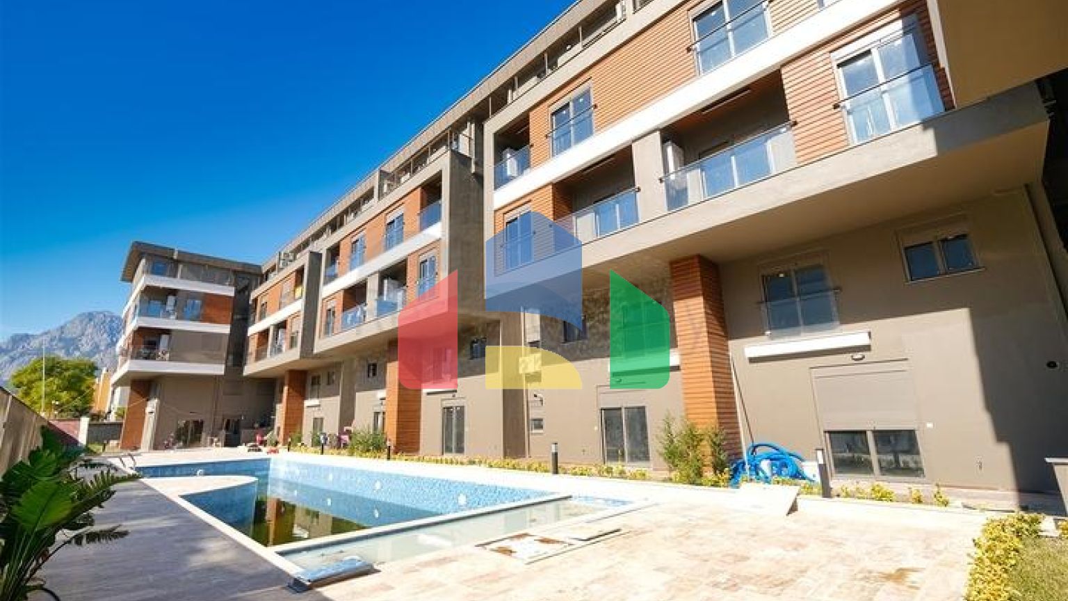 Квартири планування 2 + 1, 3+1 і 4+1 в районі Коньяалти - Анталія