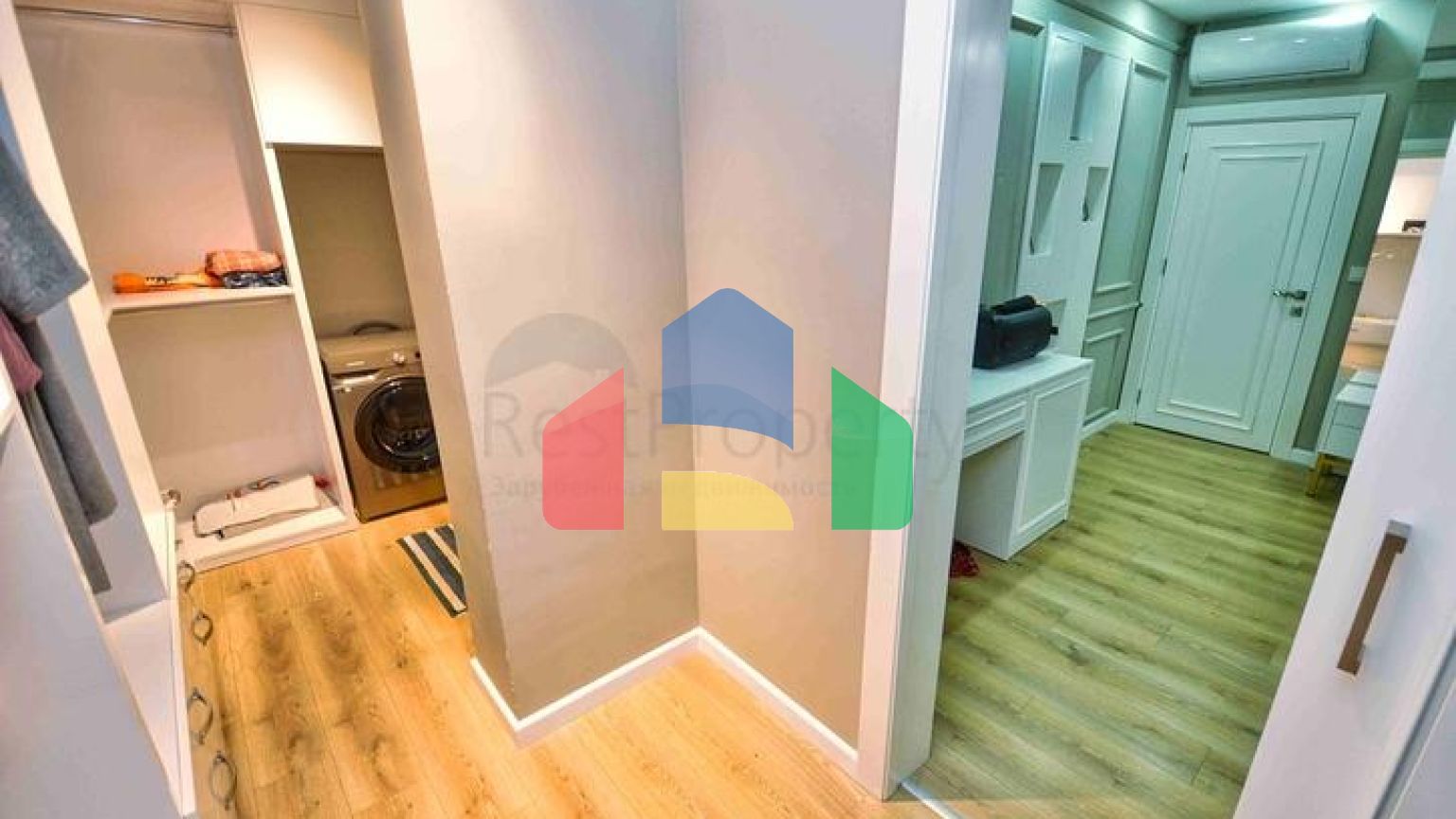 Простора квартира планування 4 + 1 в мікрорайоні Унджали - Анталія