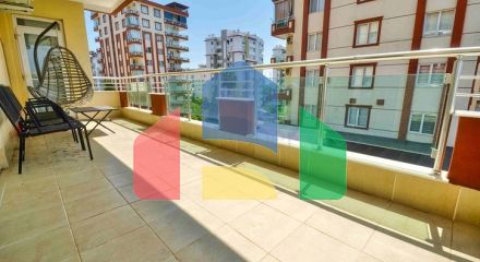 Простора квартира планування 4 + 1 в мікрорайоні Унджали - Анталія Простора квартира планування 4 + 1 в мікрорайоні Унджали - Анталія