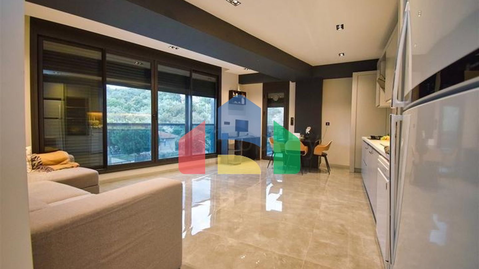 Квартири планування 1 + 1 в мікрорайоні хурма - Анталія