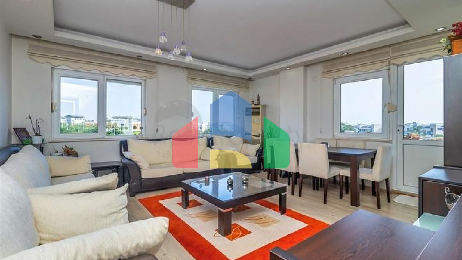 Квартира планування 3 + 1 в мікрорайоні Пинарбаші - Анталія