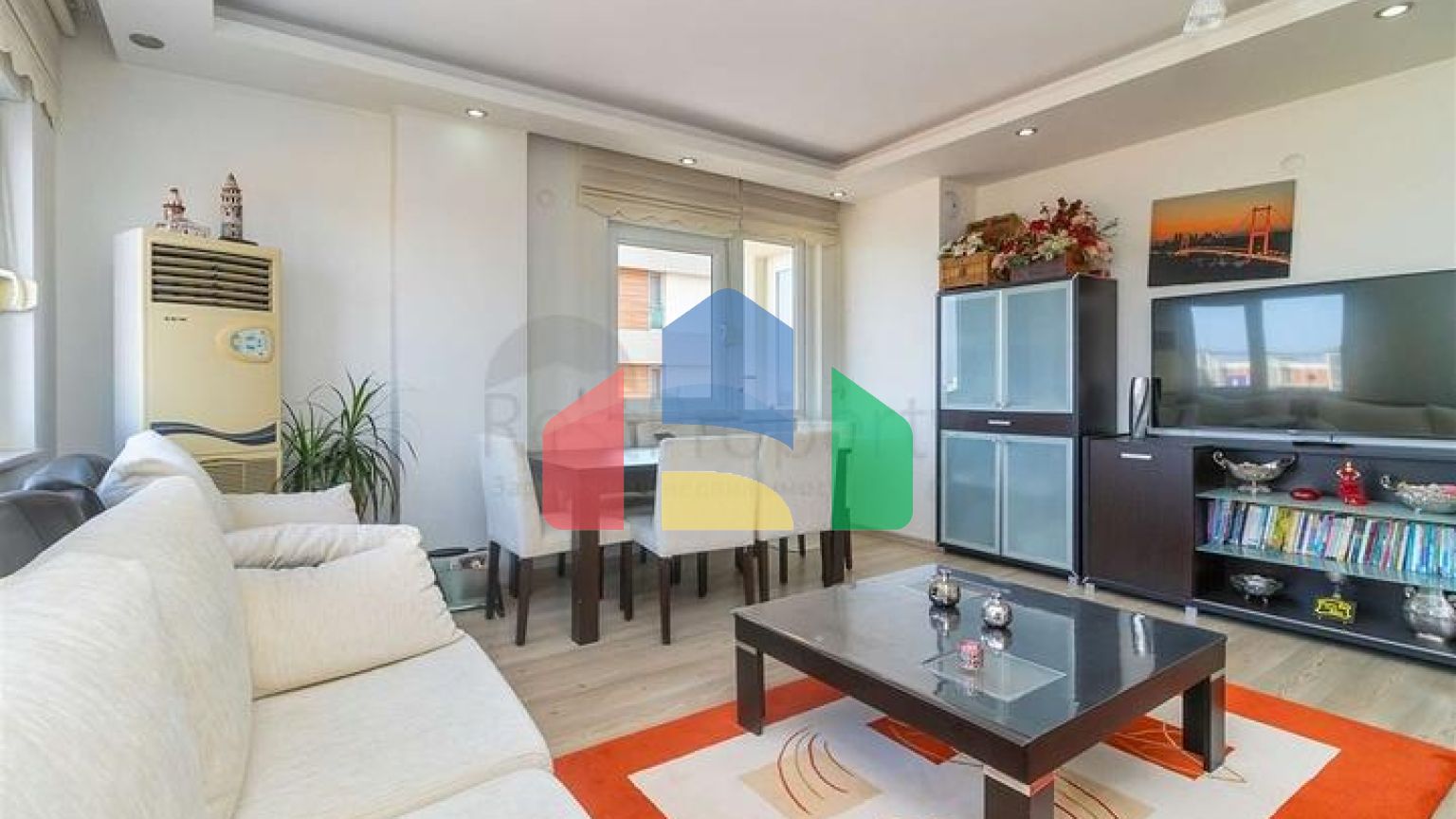 Квартира планування 3 + 1 в мікрорайоні Пинарбаші - Анталія