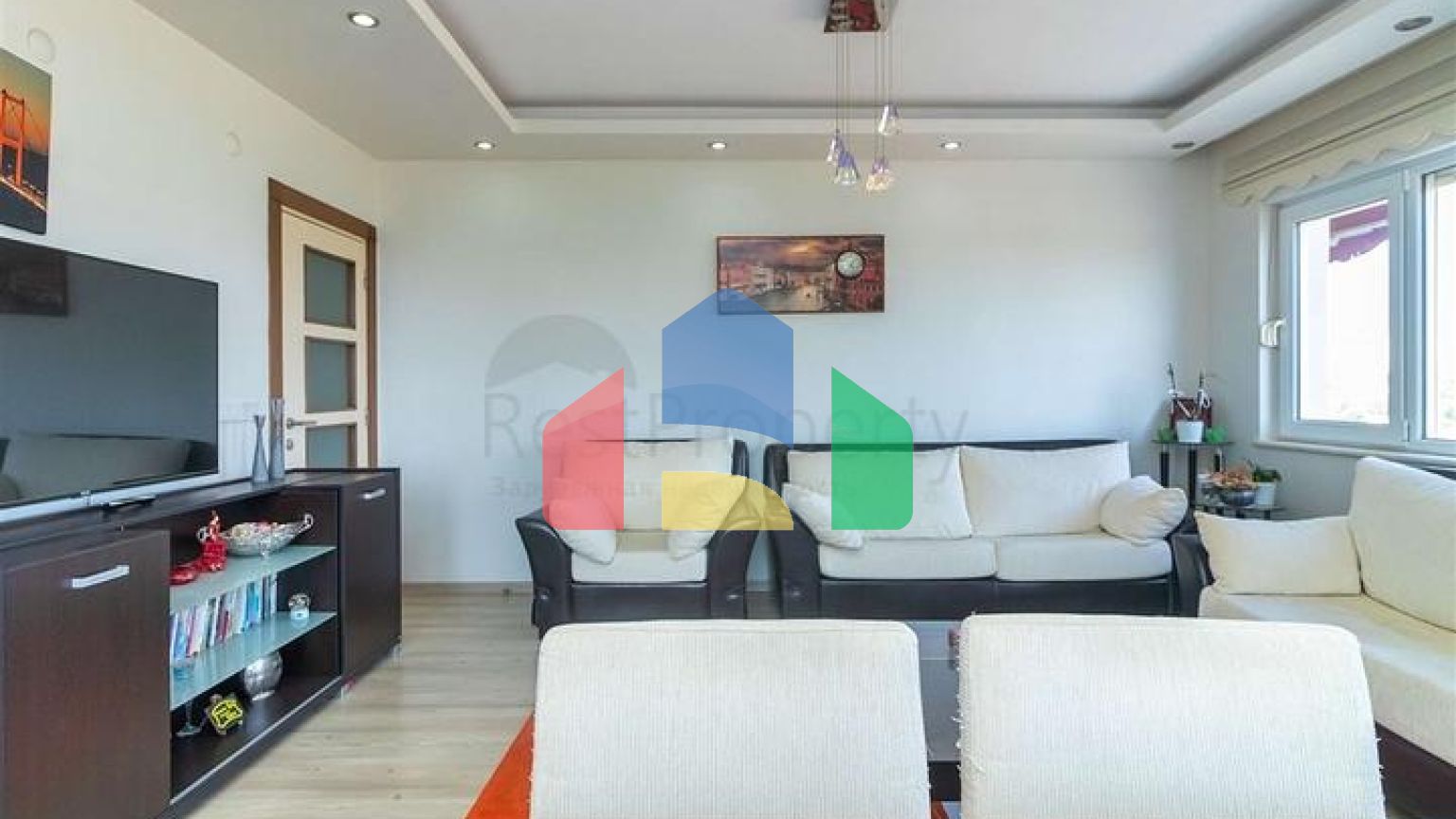 Квартира планування 3 + 1 в мікрорайоні Пинарбаші - Анталія