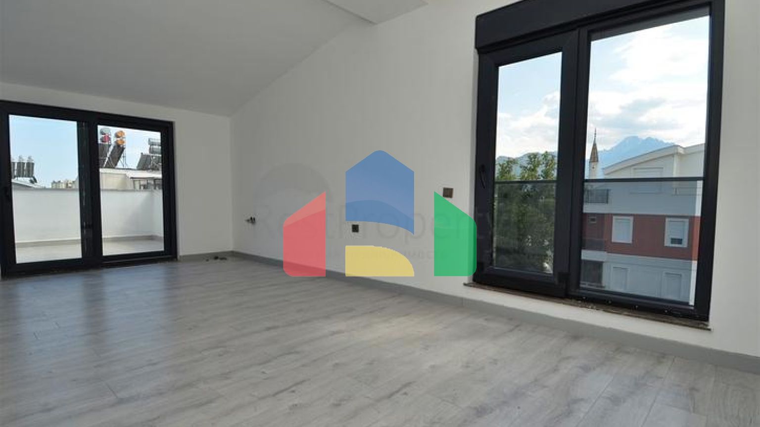 Інвестиційний проект в мікрорайоні Хурма-Анталія