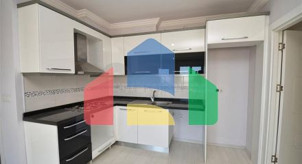 Квартира планировки 2+1 в микрорайоне Сарысу - Анталия