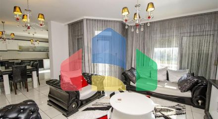 3 + 1 apartment with furniture in a complex in Hurme Konyaalti Antalya