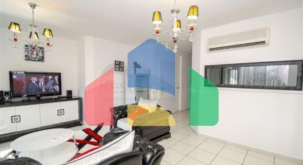 3 + 1 apartment with furniture in a complex in Hurme Konyaalti Antalya