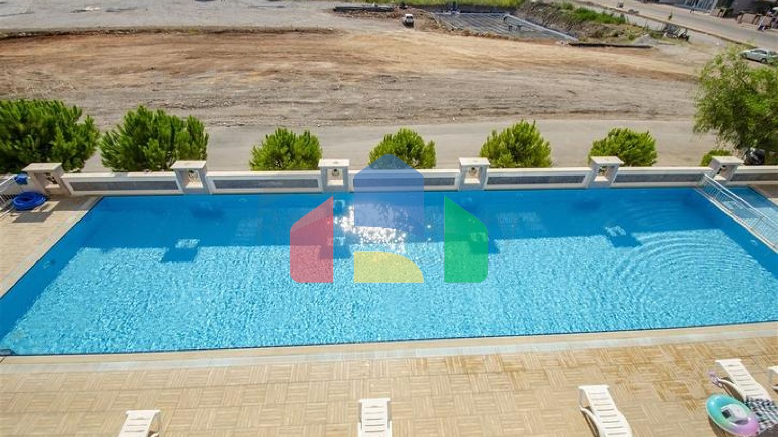 Квартира 3 + 1 з меблями в комплексі в хурмі Коньяалти Анталья