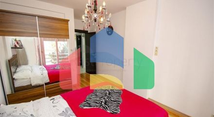 Квартира 3 + 1 з меблями в комплексі в хурмі Коньяалти Анталья