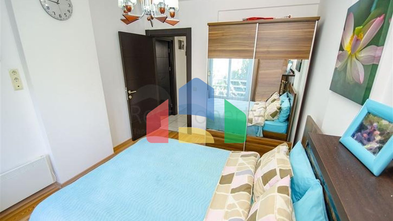 Квартира 3 + 1 з меблями в комплексі в хурмі Коньяалти Анталья