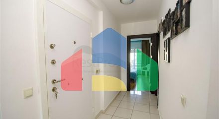 Квартира 3 + 1 з меблями в комплексі в хурмі Коньяалти Анталья