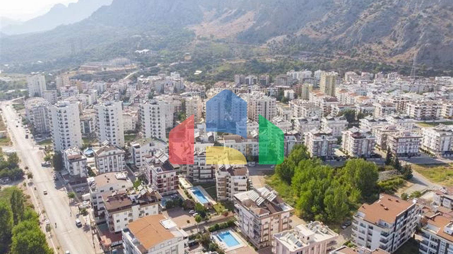 Квартира 3 + 1 з меблями в комплексі в хурмі Коньяалти Анталья