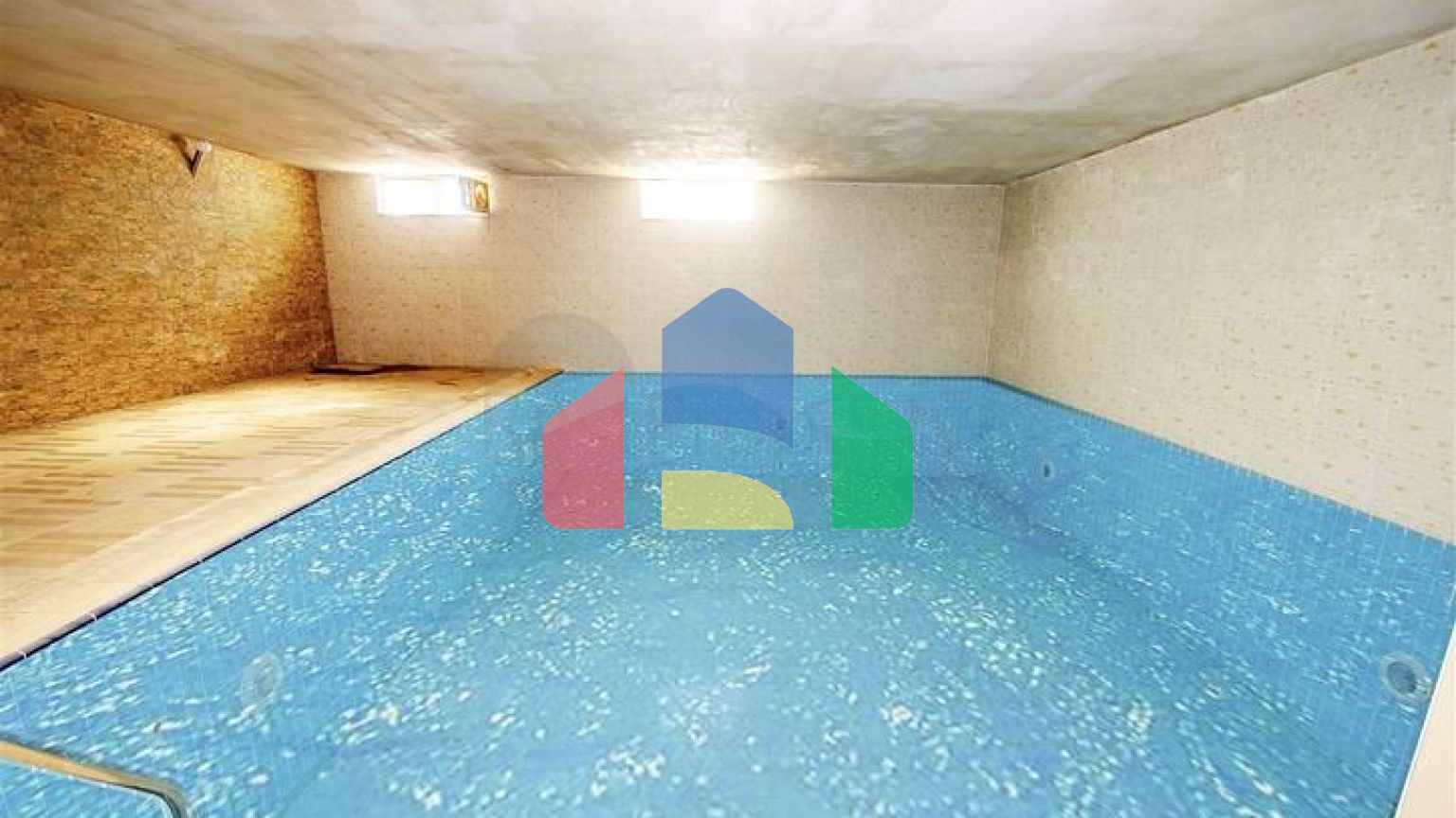 Квартира 3 + 1 з меблями в комплексі в хурмі Коньяалти Анталья