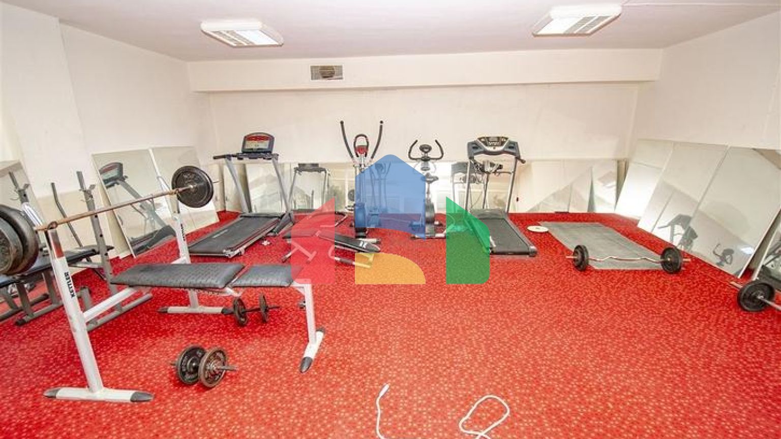 Квартира 3 + 1 з меблями в комплексі в хурмі Коньяалти Анталья