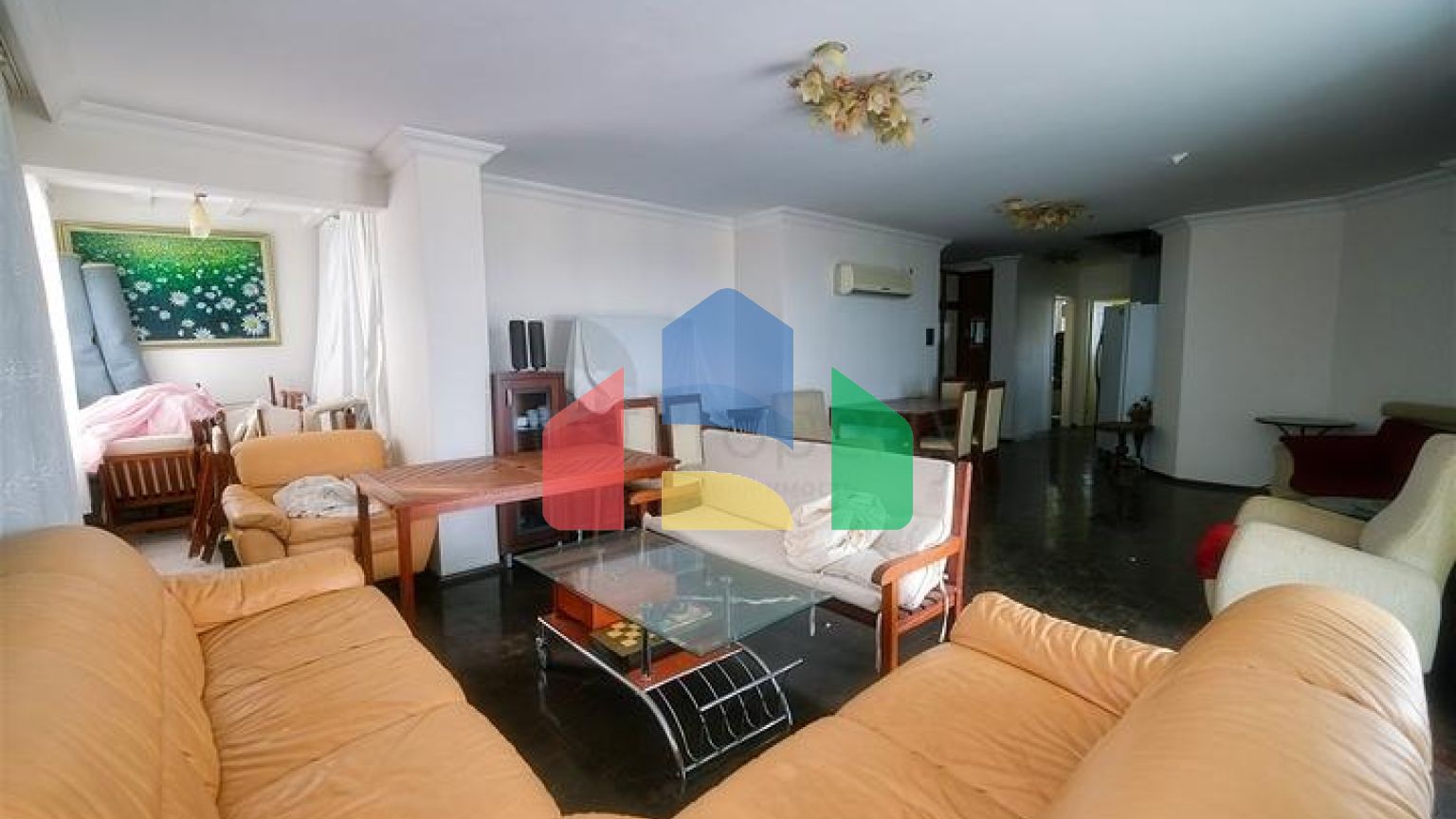 Простора квартира планування 4 + 1 в мікрорайоні Лиман - Анталія