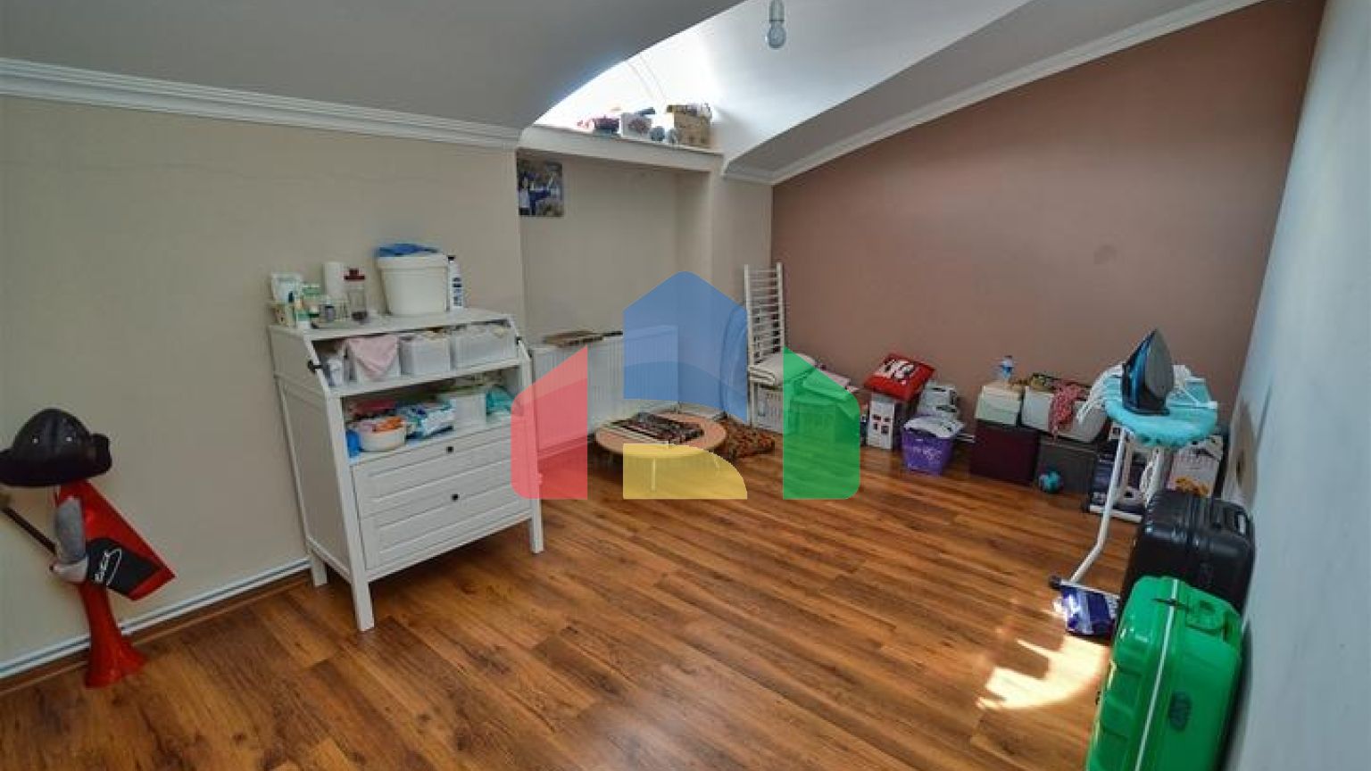 Квартира планування 3 + 1 дуплекс в мікрорайоні Лиман-Анталія