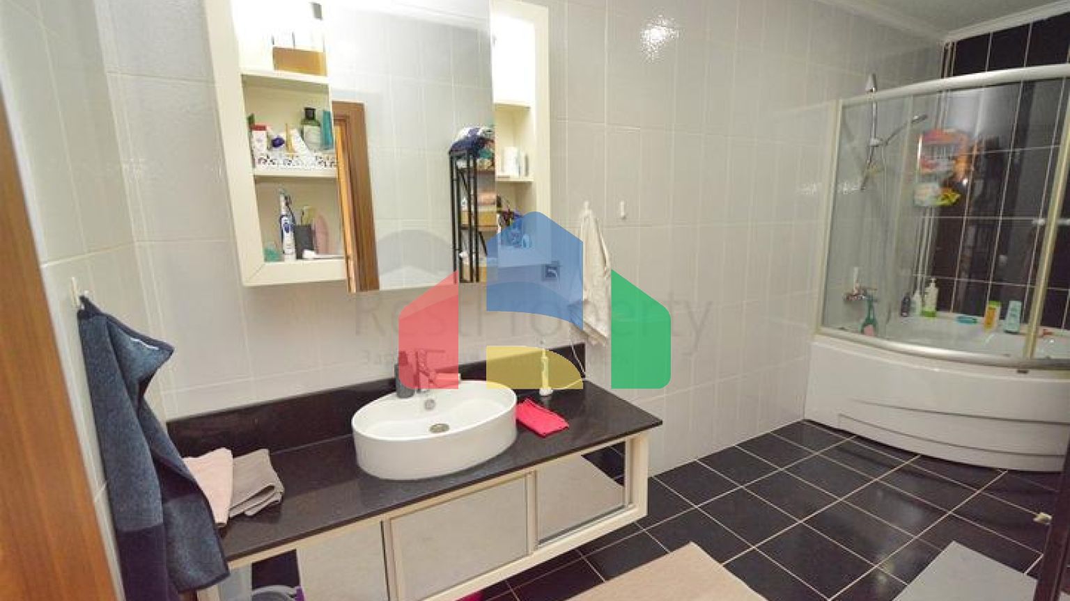 Квартира планування 3 + 1 дуплекс в мікрорайоні Лиман-Анталія