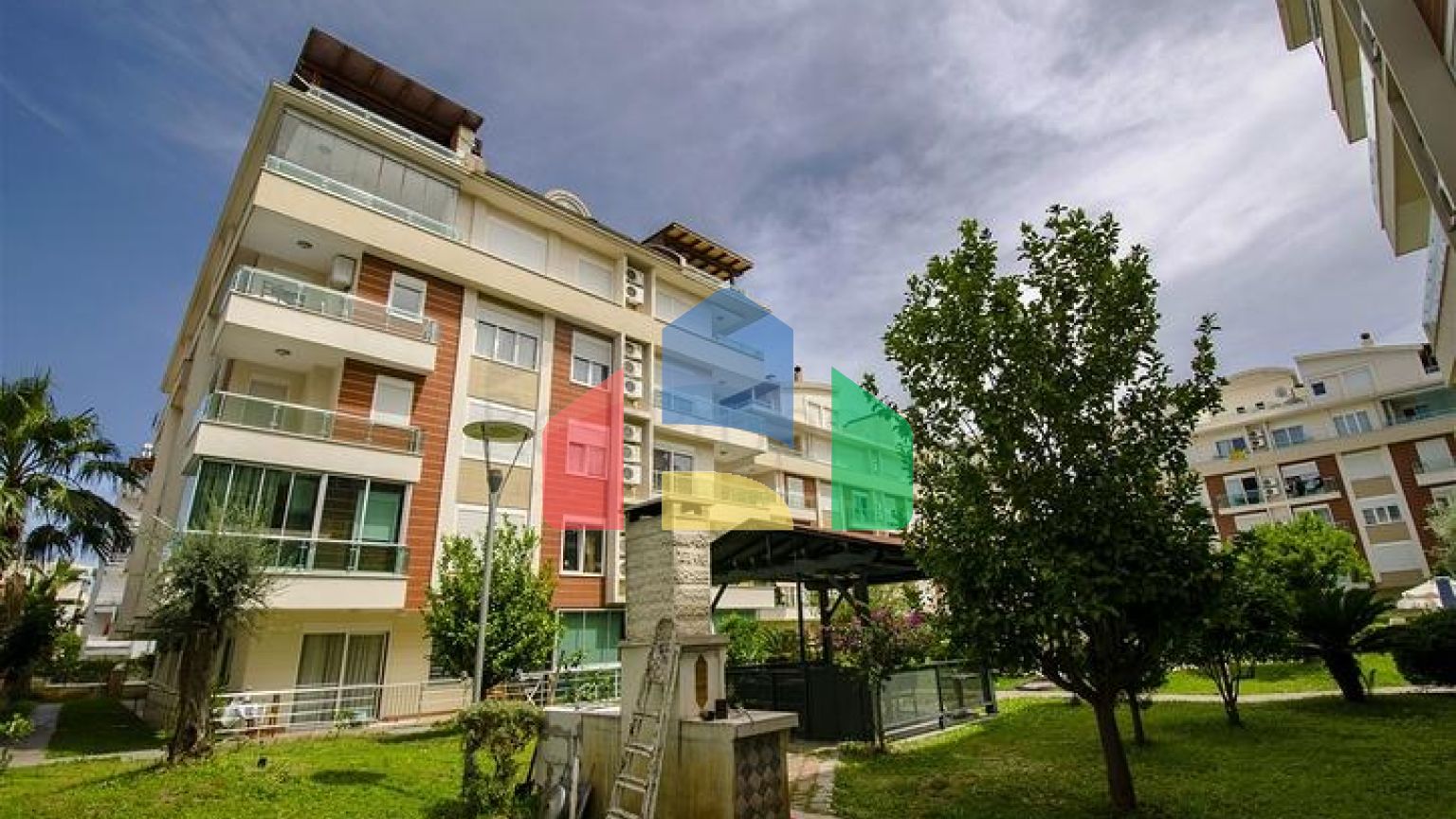 Квартира планування 3 + 1 дуплекс в мікрорайоні Лиман-Анталія