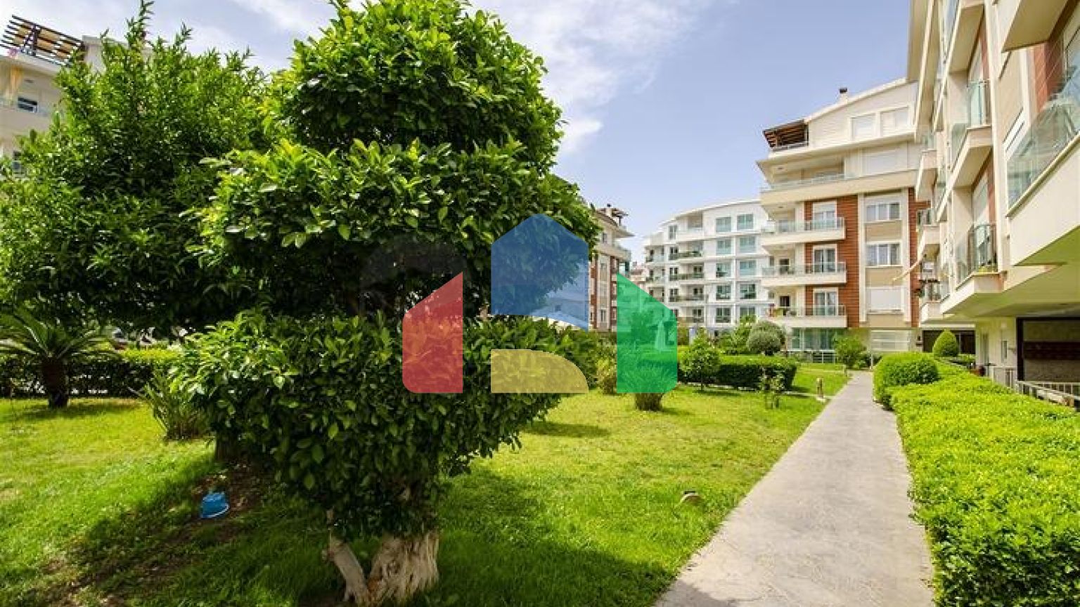 Квартира планування 3 + 1 дуплекс в мікрорайоні Лиман-Анталія