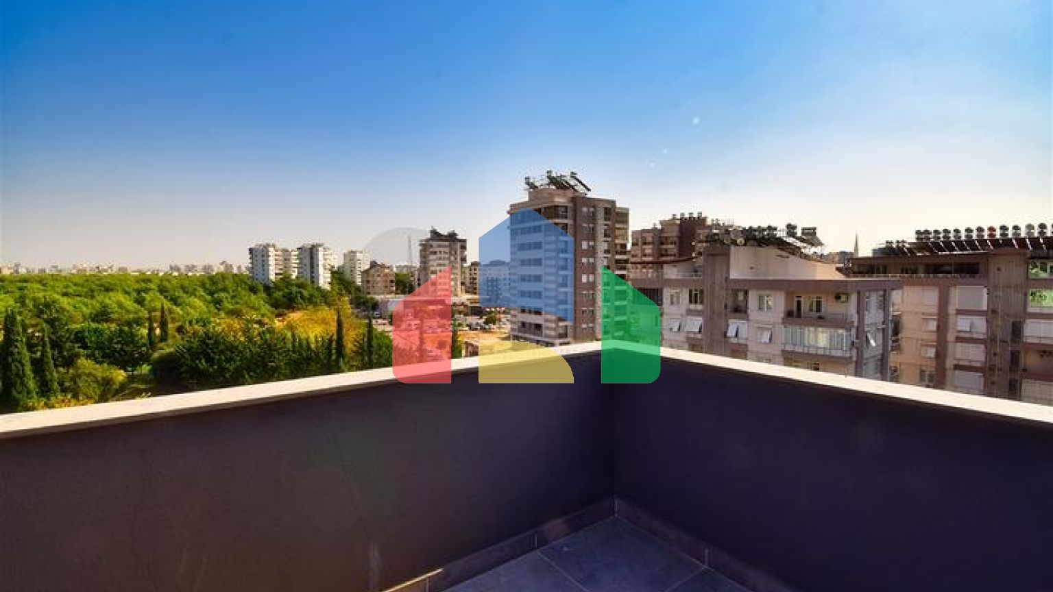 Квартира планування 5 + 1 дуплекс в мікрорайоні Унджали-Анталія