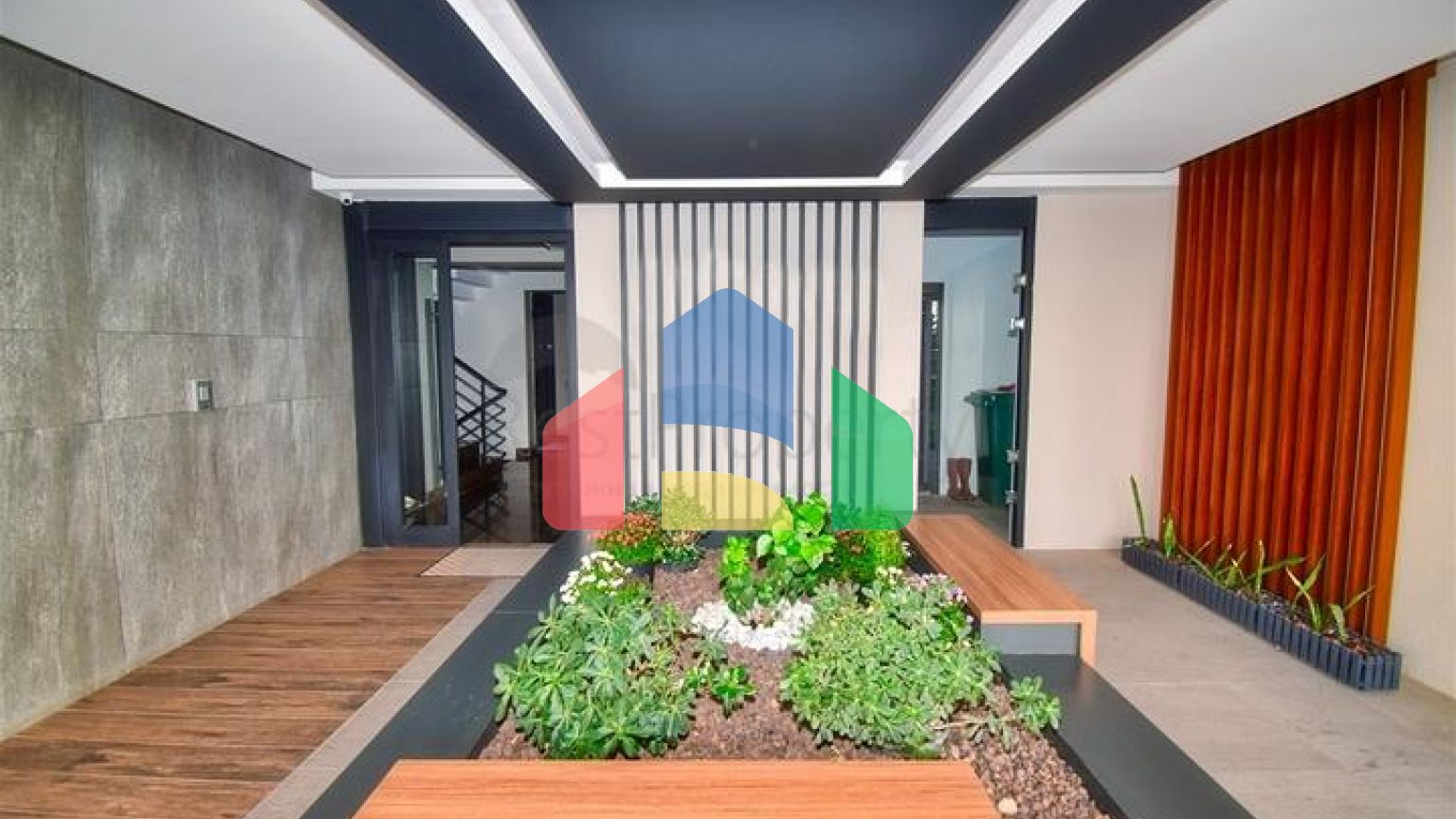 Квартира планування 5 + 1 дуплекс в мікрорайоні Унджали-Анталія