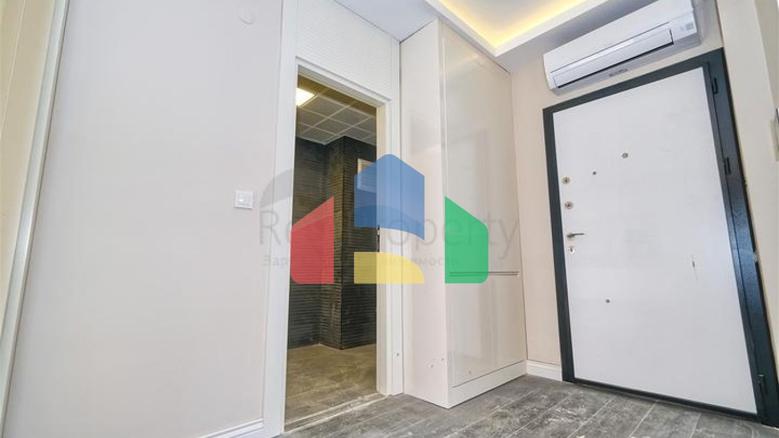 Квартири планування 1 + 1, 2 + 1 в мікрорайоні Сарису - Анталія