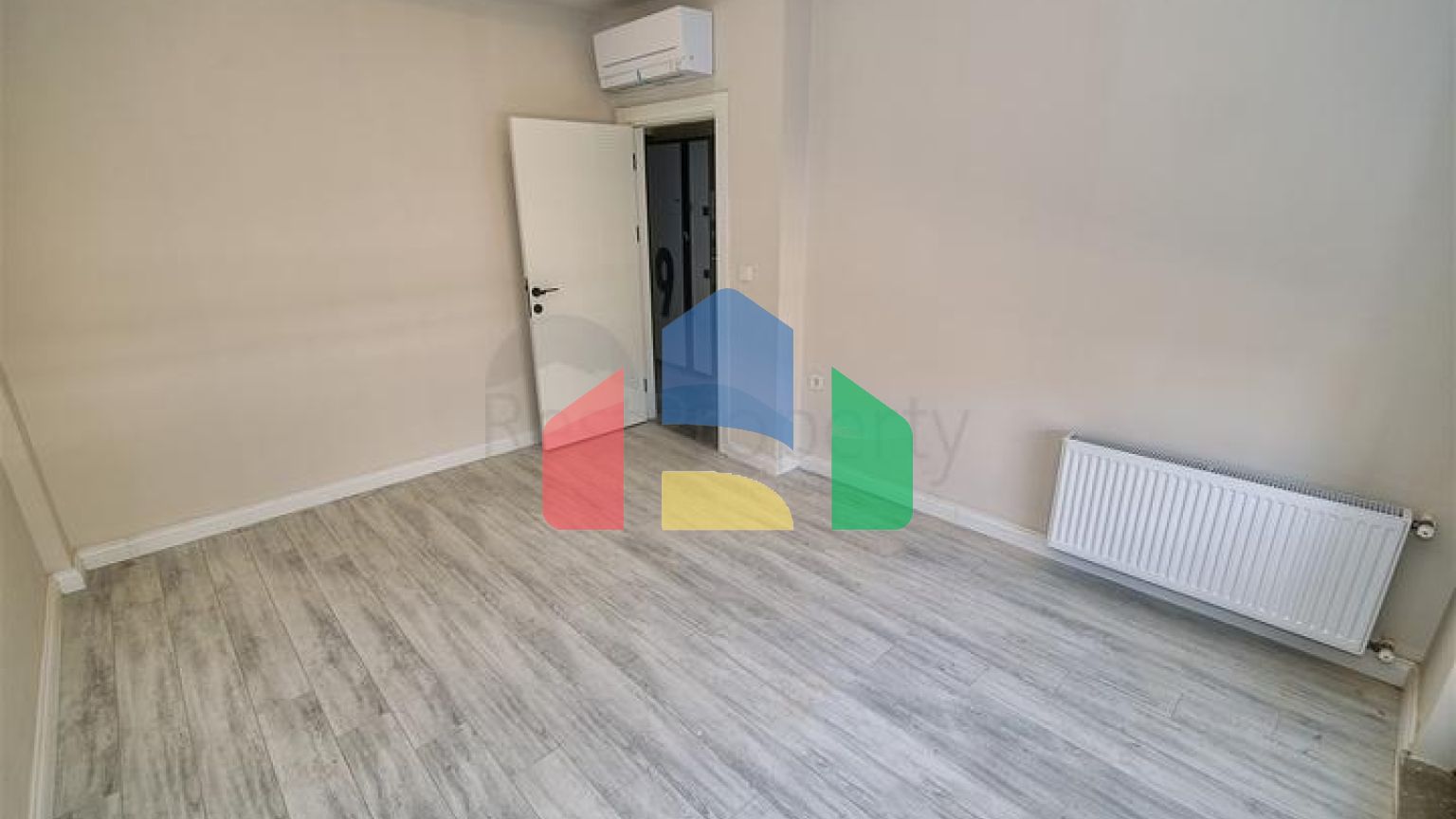 Квартири планування 1 + 1, 2 + 1 в мікрорайоні Сарису - Анталія