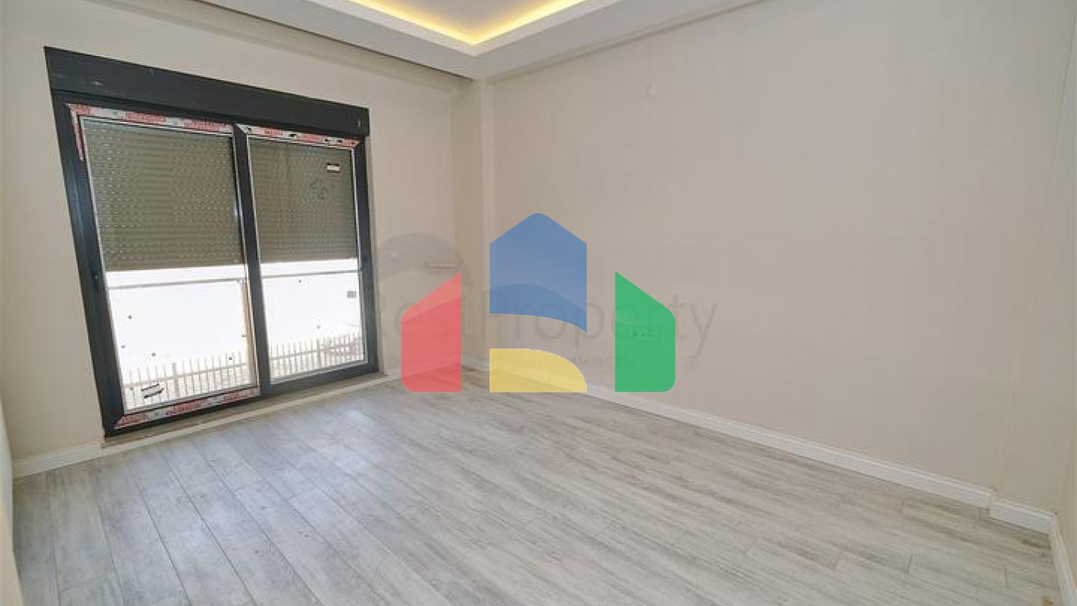 Квартири планування 1 + 1, 2 + 1 в мікрорайоні Сарису - Анталія