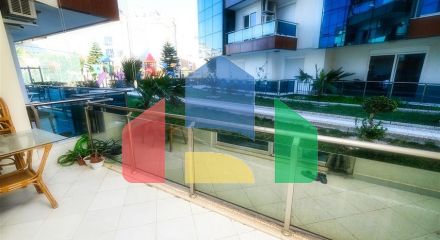 Квартира 2+1 в комплексе отельного плана в 5 минутах от моря