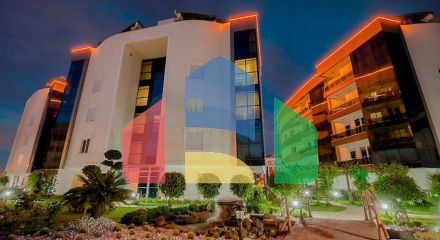 Квартира 2+1 в комплексе отельного плана в 5 минутах от моря