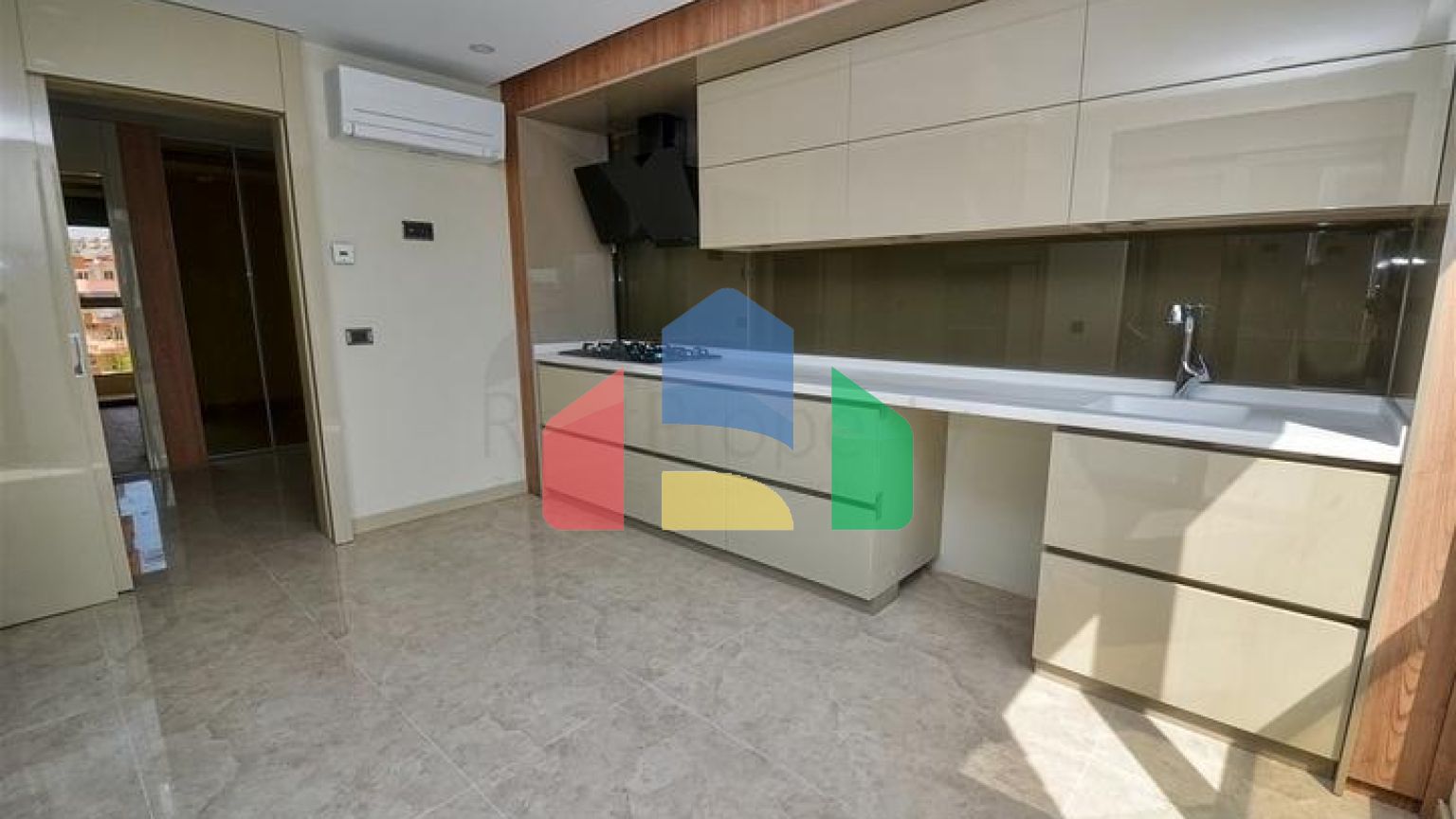 Квартири планування 4 + 1 в районі Коньяалти - Анталія