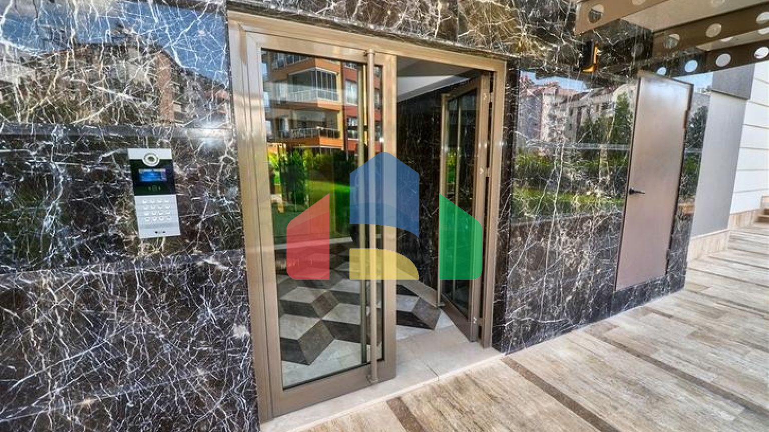 Квартири планування 4 + 1 в районі Коньяалти - Анталія