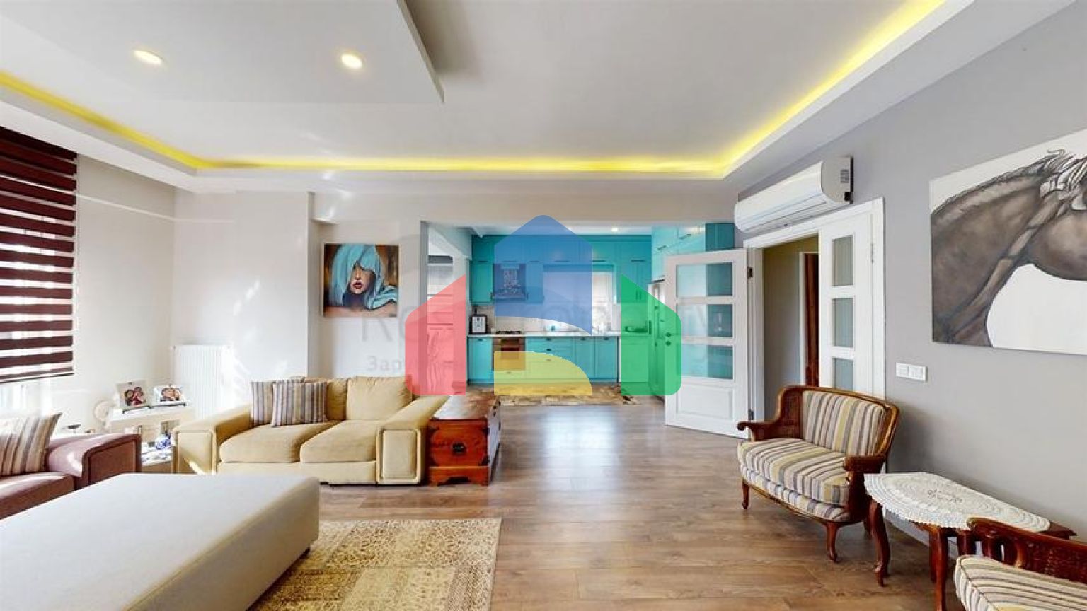 Квартира планування 6 + 1 дуплекс в мікрорайоні Унджали-Анталія