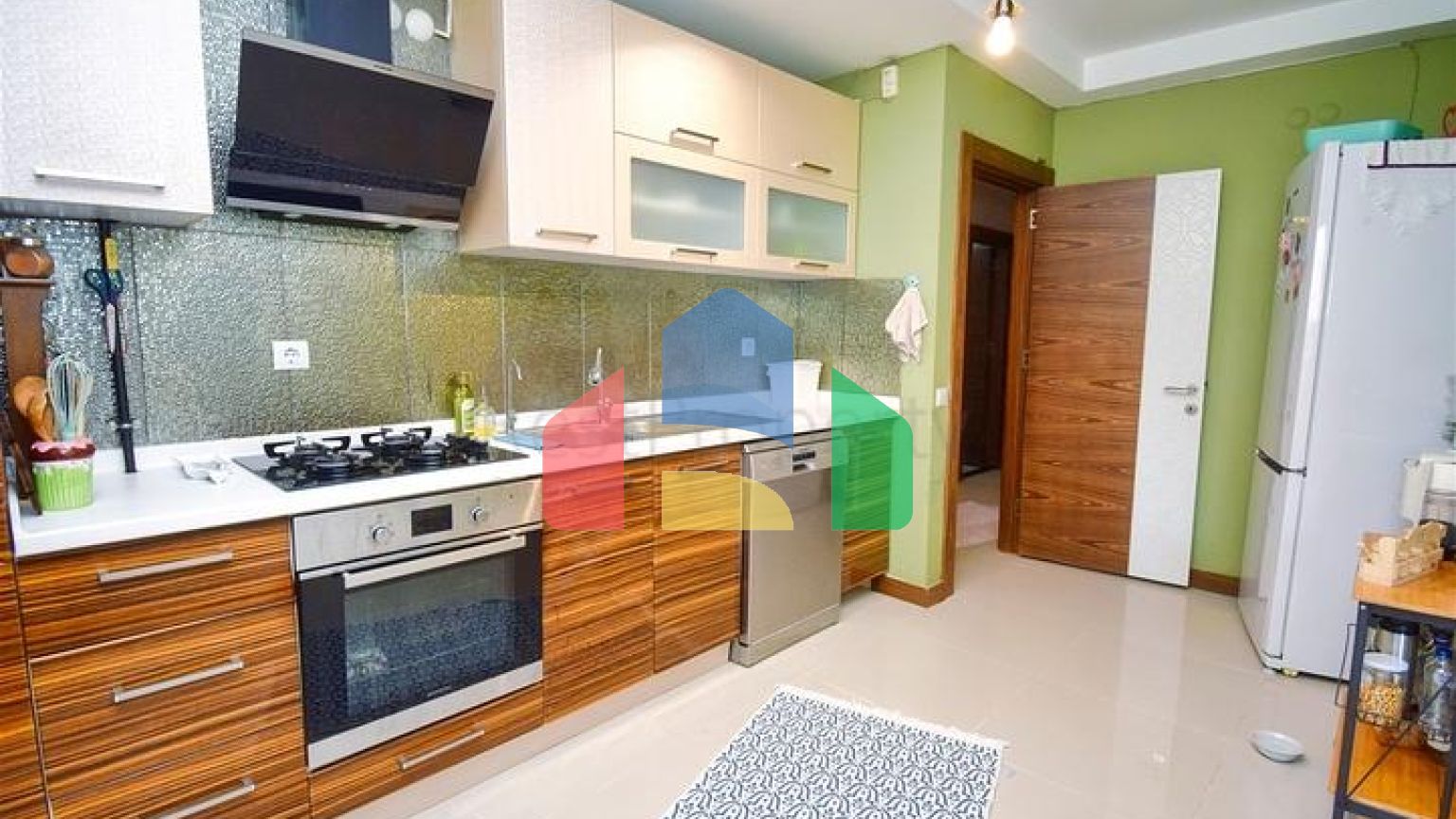 Квартира планування 2 + 1 в мікрорайоні Торос - Анталія