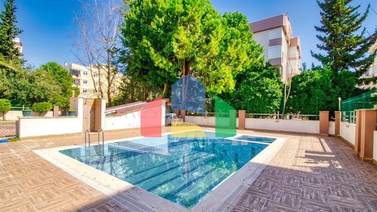 Квартира планировки 3+1 в микрорайоне Лиман - Анталия