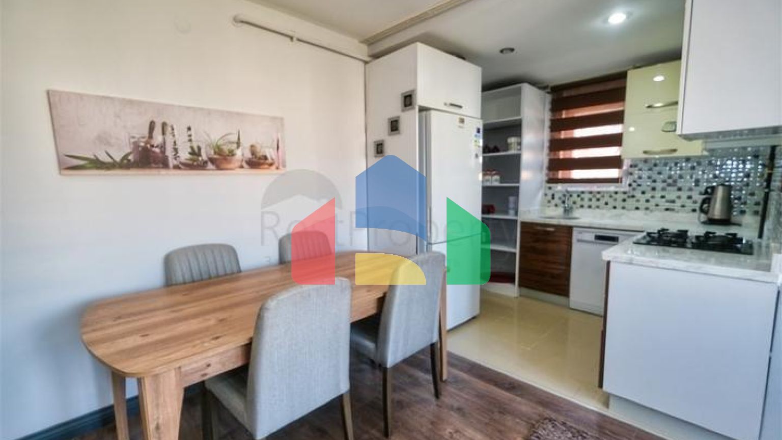 Квартира планировки 3+1 в микрорайоне Лиман - Анталия